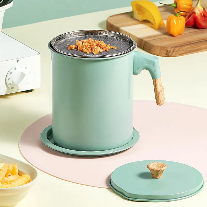 Japanese Oil Filter Pot for Kitchen Storage